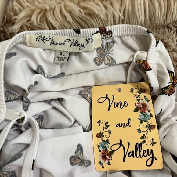 NEW Vine and Valley Dress XL - Picture 4 of 4